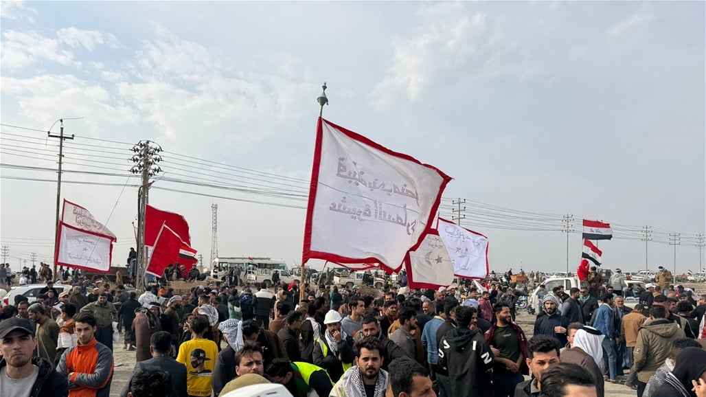 تظاهرات واعتصام مفتوح.. ماذا يحدث امام غرب القرنة 1