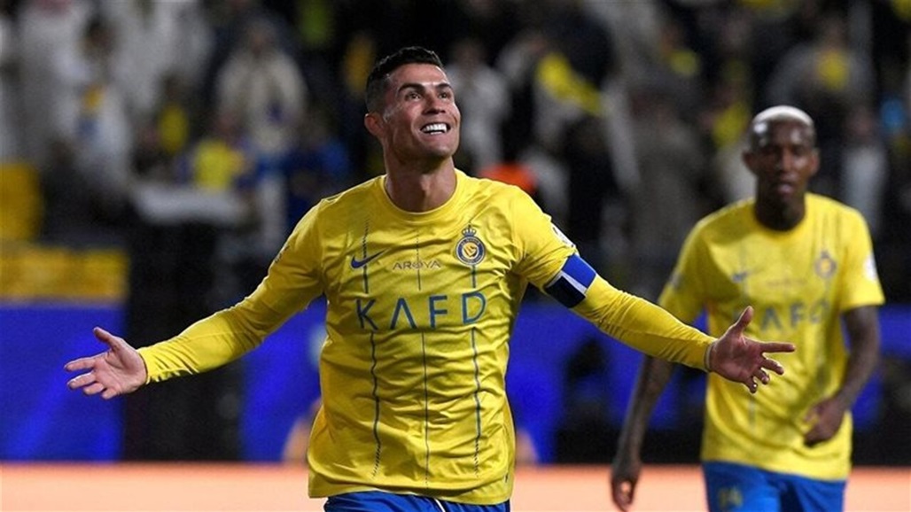 تعليق حماسي لرونالدو بعد تجديد عقده مع النصر