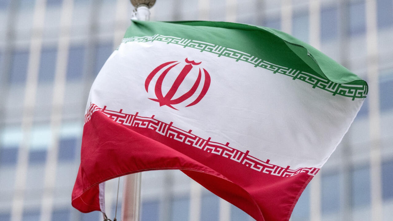 إيران ترفض &quot;صفر تخصيب&quot; وترد على تهديدات ترامب الجديدة