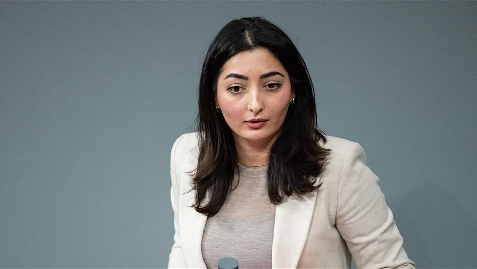 لاجئة عراقية تصبح أصغر وزيرة في ألمانيا.. ماذا تعرف عن &quot;ريم العبلي-رادوفان&quot;؟
