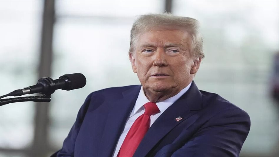 ترامب: إيران استأذنت قبل قصف قاعدة العديد